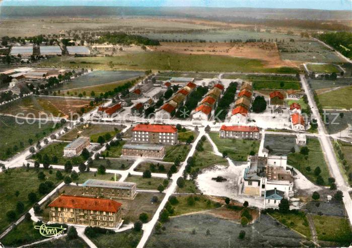 AK / Ansichtskarte Mourmelon le Grand Vue aerienne sur le Camp Kat