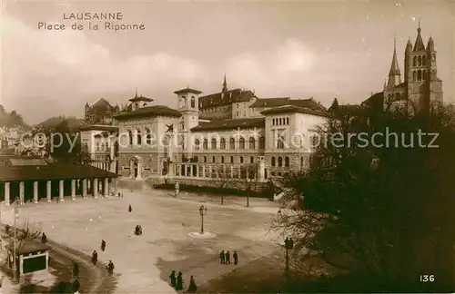 AK / Ansichtskarte Lausanne VD Place de la Riponne Kat. Lausanne