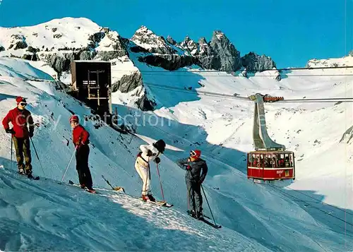 AK / Ansichtskarte Seilbahn Grauberg Tschingelhoerner Flims Skifahren  Kat. Bahnen