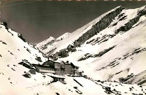 AK / Ansichtskarte Doldenhorn Berghotel Schwarzbach mit Ober Tatlishorn Kat. Doldenhorn