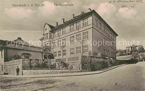 AK / Ansichtskarte Neustadt Haardt Toechterschule  Kat. Neustadt an der Weinstr.
