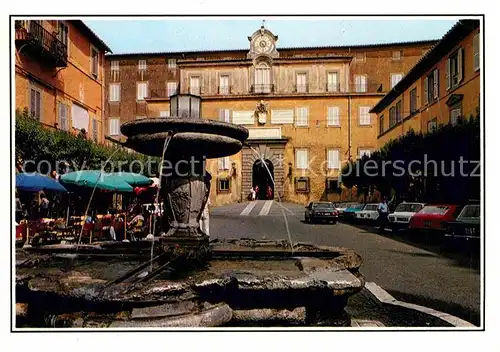 AK / Ansichtskarte Castelgandolfo Latium Piazza della Liberta e Palazzo Pontificio Platz der Freiheit Paepstlicher Palast Brunnen