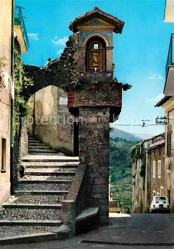 AK / Ansichtskarte Subiaco Italien Porta Medioevale Scorcio caratteristico con Madonnina Kat. 