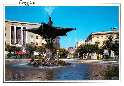 AK / Ansichtskarte Foggia Piazza Cavour Fontana Platz Brunnen Kat. Foggia