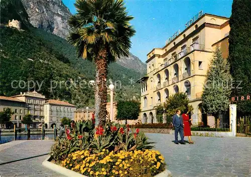 AK / Ansichtskarte Riva del Garda Lungolago Brescia Hotel Palme Gardasee Kat. 