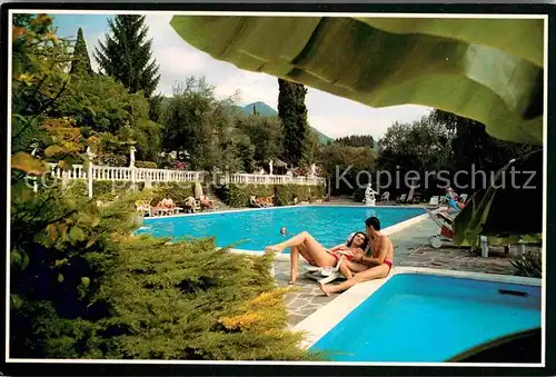 AK / Ansichtskarte Gardone Riviera Lago di Garda Hotel Ville Montefiori Swimming Pool Kat. Italien
