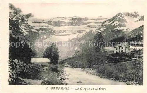AK / Ansichtskarte Gavarnie Hautes Pyrenees Le Cirque et le Gave Kat. Gavarnie