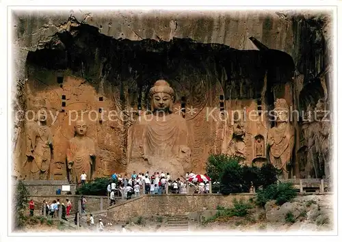 AK / Ansichtskarte Henan Giant Buddha in Longmen Grottoes Kat. Henan