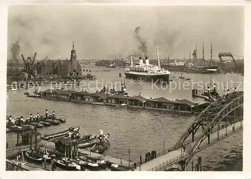 AK / Ansichtskarte Dampfer Oceanliner Hamburg Hafen Kehrwiederspitze  Kat. Schiffe