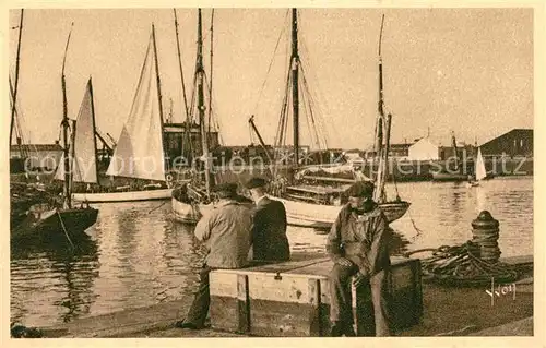 AK / Ansichtskarte Les Sables d Olonne Un coin du port Kat. Les Sables d Olonne