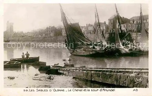 AK / Ansichtskarte Les Sables d Olonne Le Chenal et la tour d Arundel Kat. Les Sables d Olonne