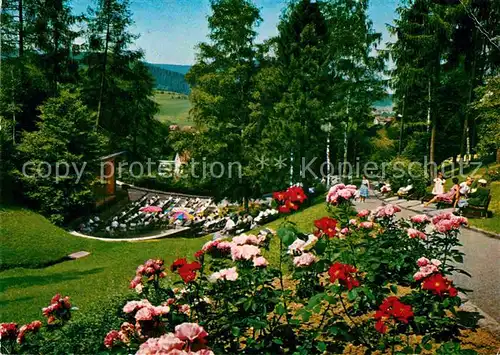 AK / Ansichtskarte Baiersbronn Schwarzwald Kurpark mit Konzertpavillon Kat. Baiersbronn