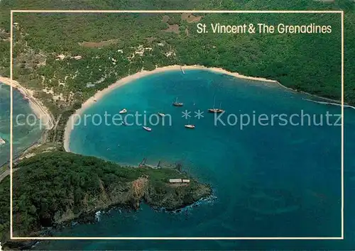 AK / Ansichtskarte Saint Vincent Grenadines Salt Whistle Bay Mayreau Grenadines aerial view Kat. Saint Vincent