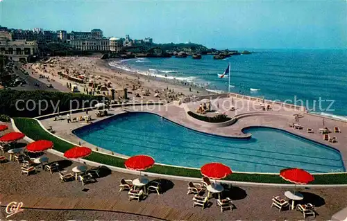 AK / Ansichtskarte Biarritz Pyrenees Atlantiques Plage Casinos Hotel du Palais Kat. Biarritz