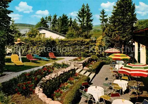 AK / Ansichtskarte Usseln Hotel zur Post Restaurant Terrasse Kurort Naturpark Diemelsee Kat. Willingen (Upland)