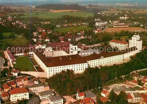 AK / Ansichtskarte Kremsmuenster Fliegeraufnahme Benediktinerstift Kat. Kremsmuenster