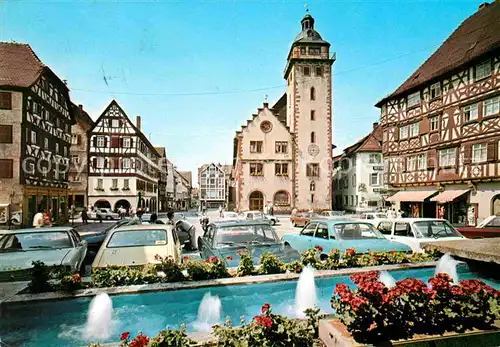 AK / Ansichtskarte Mosbach Baden Marktplatz Brunnen Stadt der Fachwerkhaeuser Kat. Mosbach
