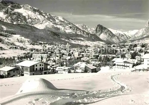 AK / Ansichtskarte Cortina d Ampezzo mit Col Rosa Kat. Cortina d Ampezzo