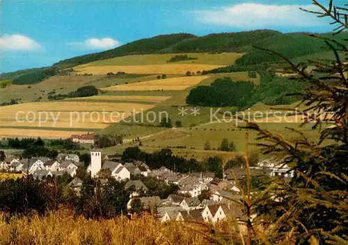 AK / Ansichtskarte Bestwig Ortsansicht mit Kirche Landschaftspanorama Kat. Bestwig