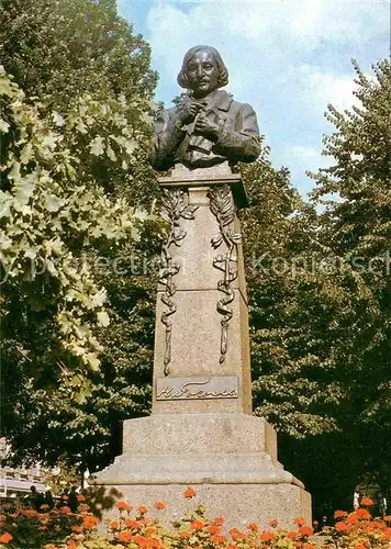 AK / Ansichtskarte Charkow Charkiv Charkiw Gogol Denkmal 