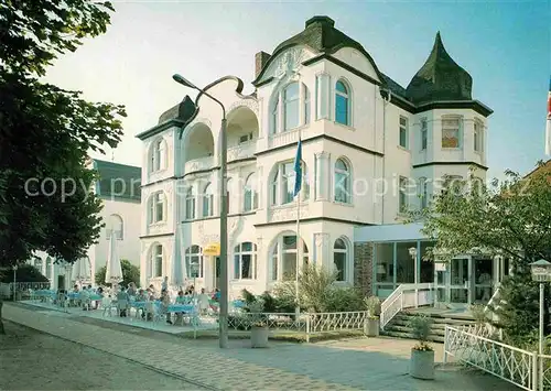 AK / Ansichtskarte Ahlbeck Ostseebad Strandhotel Jugendstilvilla Kat. Heringsdorf Insel Usedom