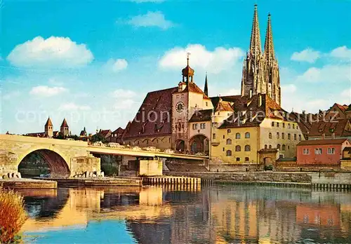 AK / Ansichtskarte Regensburg Donau Donaupartie mit Blick zum Dom Kat. Regensburg