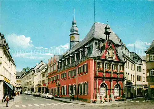 AK / Ansichtskarte Wittlich Rathaus mit Neustrasse Kat. Wittlich