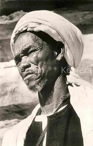 AK / Ansichtskarte Typen Afrika Zouar Derde Ouaddaye Kichedimi Toubous du Tibesti