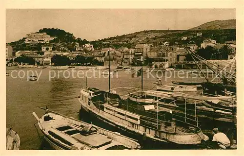 AK / Ansichtskarte Le Lavandou Le port bateaux Kat. Le Lavandou