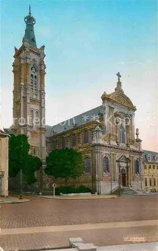 AK / Ansichtskarte Cambrai La Cathedrale Kat. Cambrai