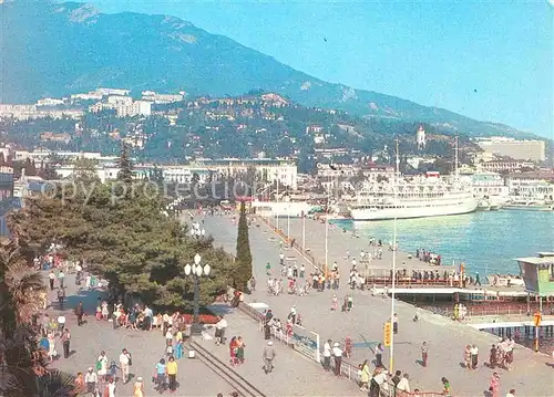 AK / Ansichtskarte Jalta Ukraine Hafen Dampfer 
