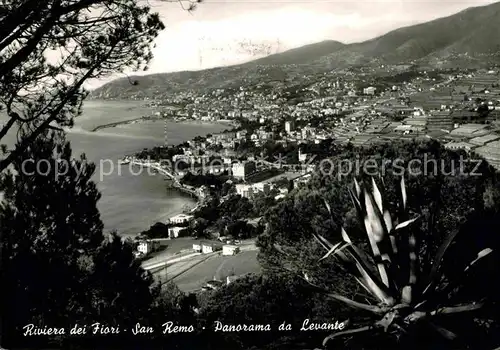 AK / Ansichtskarte San Remo Panorama da Levante Riviera dei Fiori Kat. San Remo