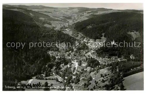 AK / Ansichtskarte Triberg Schwarzwald Fliegeraufnahme Kat. Triberg im Schwarzwald