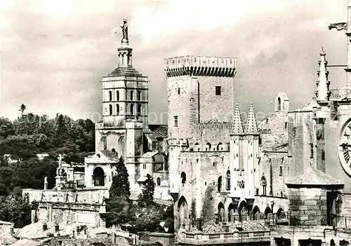 AK / Ansichtskarte Avignon Vaucluse Vue sur le Palais des Papes Kat. Avignon