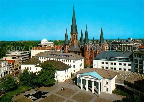 AK / Ansichtskarte Oldenburg Niedersachsen Schlossplatz Lambertikirche Kat. Oldenburg (Oldenburg)