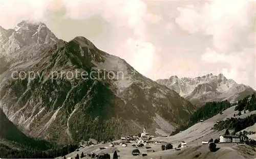 AK / Ansichtskarte Mittelberg Kleinwalsertal Panorama  Kat. Oesterreich