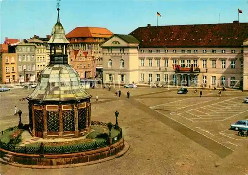 AK / Ansichtskarte Wismar Mecklenburg Marktplatz