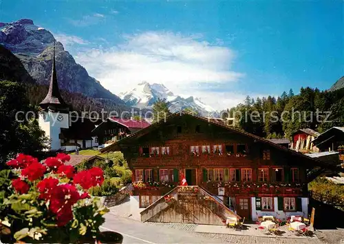 AK / Ansichtskarte Gsteig Ortspartie mit Oldenhorn Diablerets  Kat. Gsteig