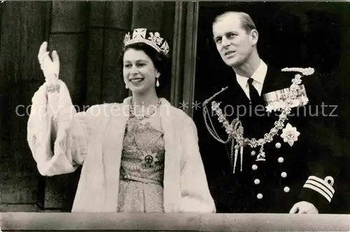 AK / Ansichtskarte Adel England Queen Elizabeth II. Duke of Edinburgh Philip  Kat. Koenigshaeuser