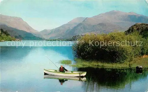 AK / Ansichtskarte Angelsport Llyn Padarn Snowdonia  Kat. Sport