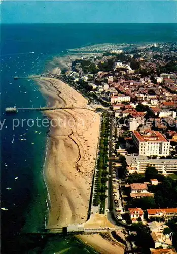 AK / Ansichtskarte Arcachon Gironde Fliegeraufnahme du Front de Mer Kat. Arcachon