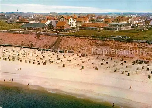 AK / Ansichtskarte Wenningstedt Sylt Nordseeheilbad Strand Fliegeraufnahme Kat. Wenningstedt Braderup (Sylt)