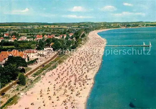 AK / Ansichtskarte Scharbeutz Ostseebad Strand Fliegeraufnahme Kat. Scharbeutz