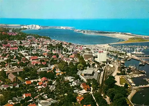 AK / Ansichtskarte Heiligenhafen Ostseebad Fliegeraufnahme Kat. Heiligenhafen