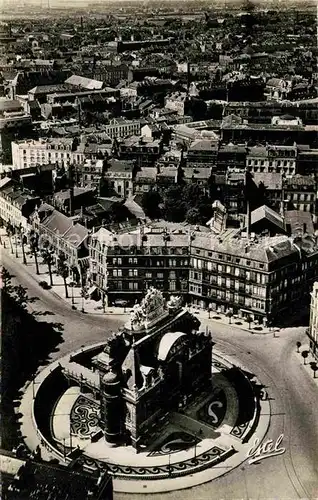 AK / Ansichtskarte Lille Nord Vue plongeante sur la Porte de Paris vue aerienne Kat. Lille