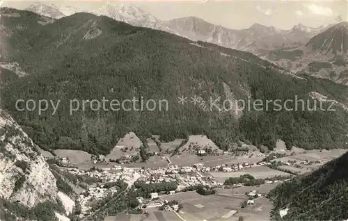 AK / Ansichtskarte Thones Vue generale aerienne au fond la Tournette Alpes Kat. Thones