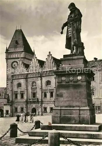 AK / Ansichtskarte Tabor Suedboehmen Zizka Platz mit Rathaus 15. Jhdt. Denkmal des hussitischen Heerfuehrers Statue Kat. Tabor