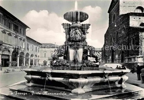 AK / Ansichtskarte Faenza Fonte Monumentale