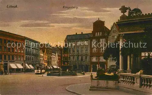 AK / Ansichtskarte Luebeck Klingenberg Brunnen Kat. Luebeck