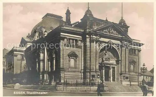 AK / Ansichtskarte Essen Ruhr Stadttheater Kat. Essen